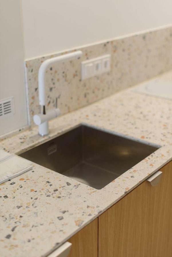 Sunrise Apartment Lviv Dış mekan fotoğraf