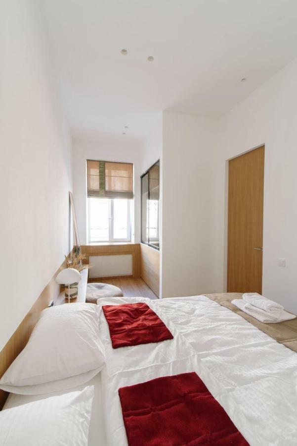 Sunrise Apartment Lviv Dış mekan fotoğraf